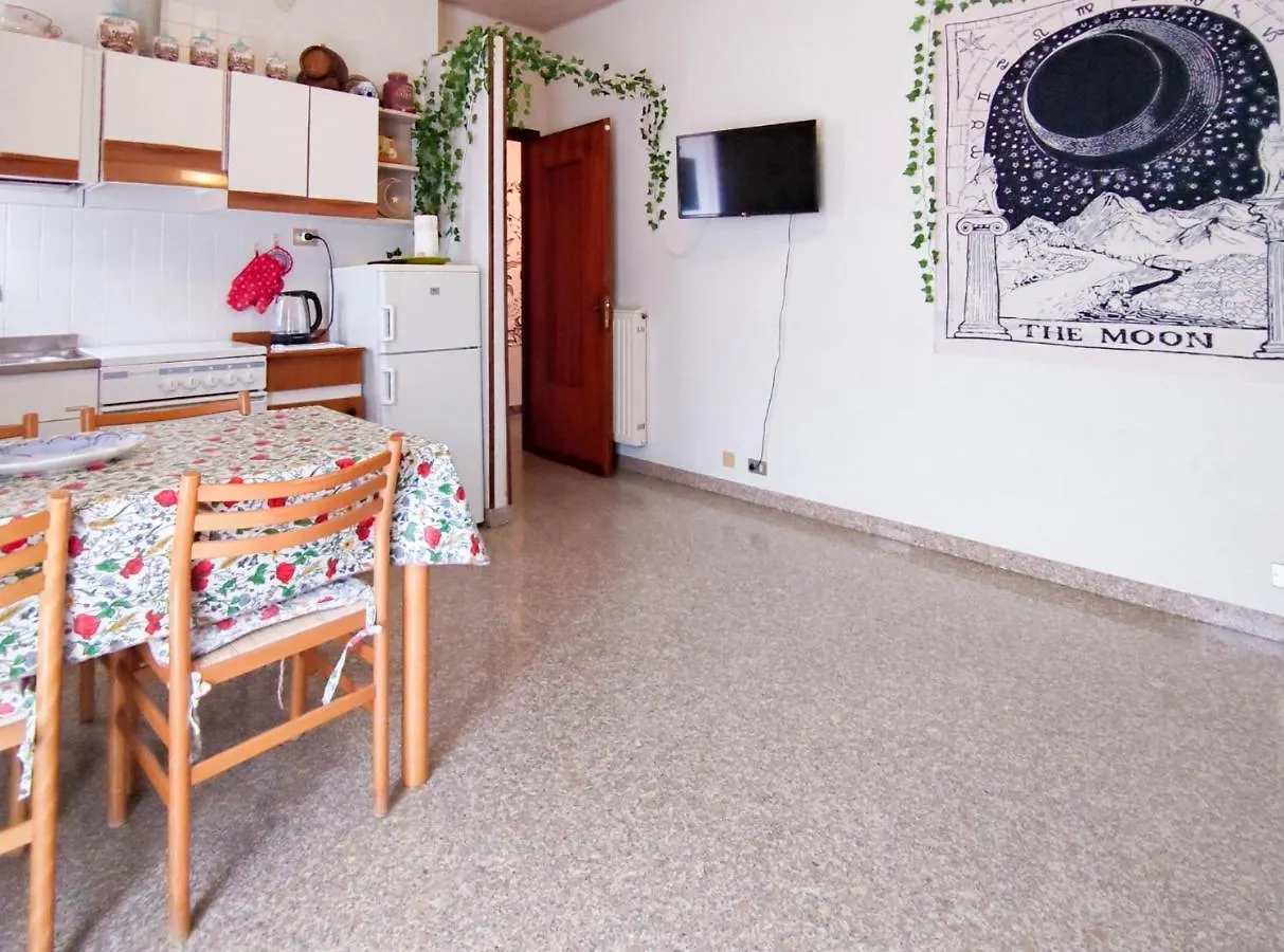 Apartment Casa Della Luna - By Ligooria Pietra Ligure