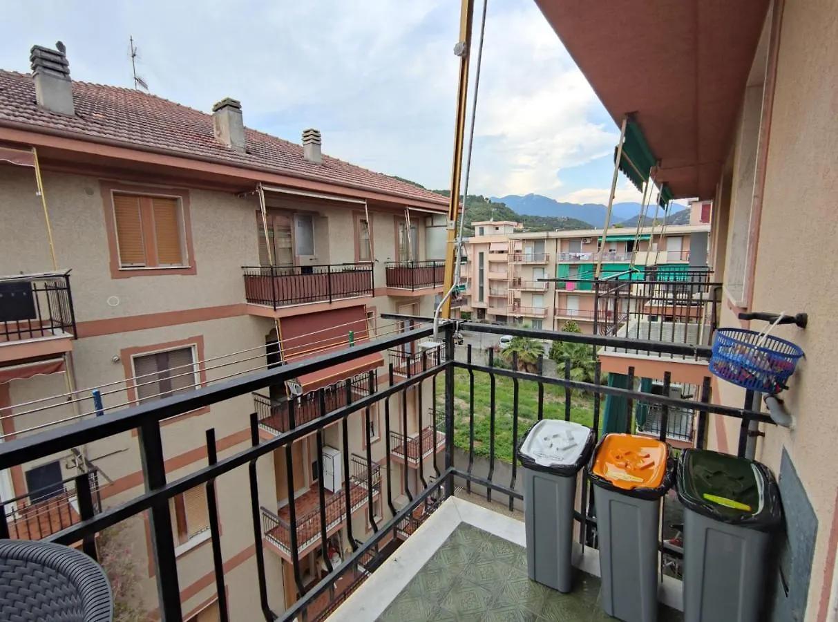 Apartment Casa Della Luna - By Ligooria Pietra Ligure
